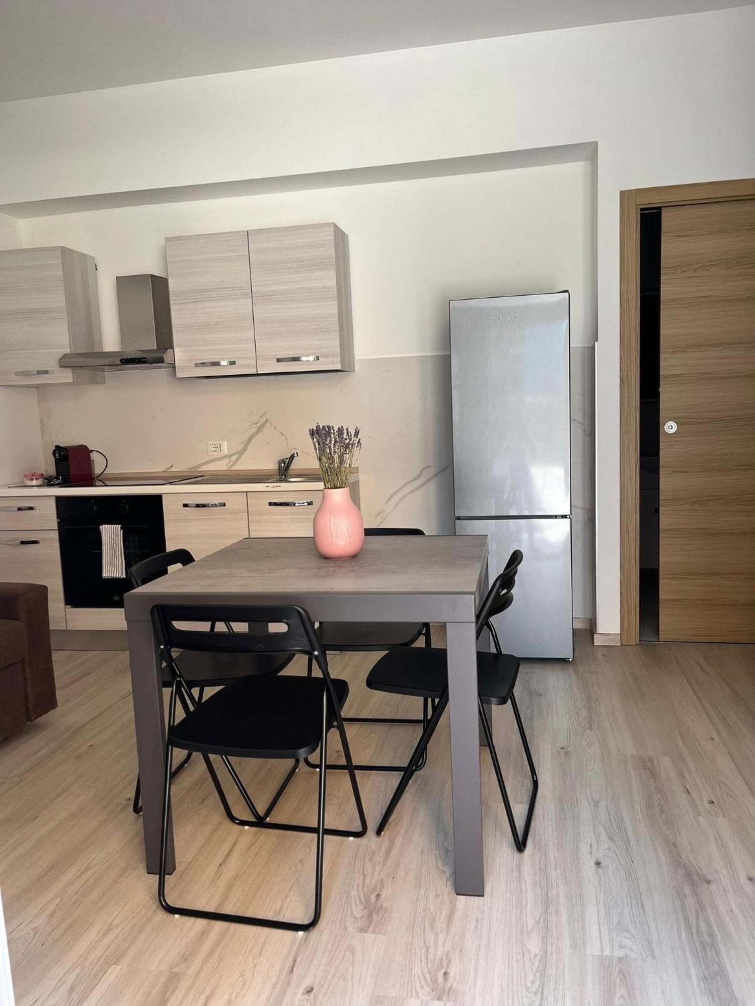 Villa Milano Apt. N. 5 エクステリア 写真